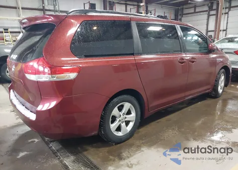 2013 Toyota Sienna Le V6 8 Passenger из США, поврежденный, VIN 5TDKK3DC7DS389912